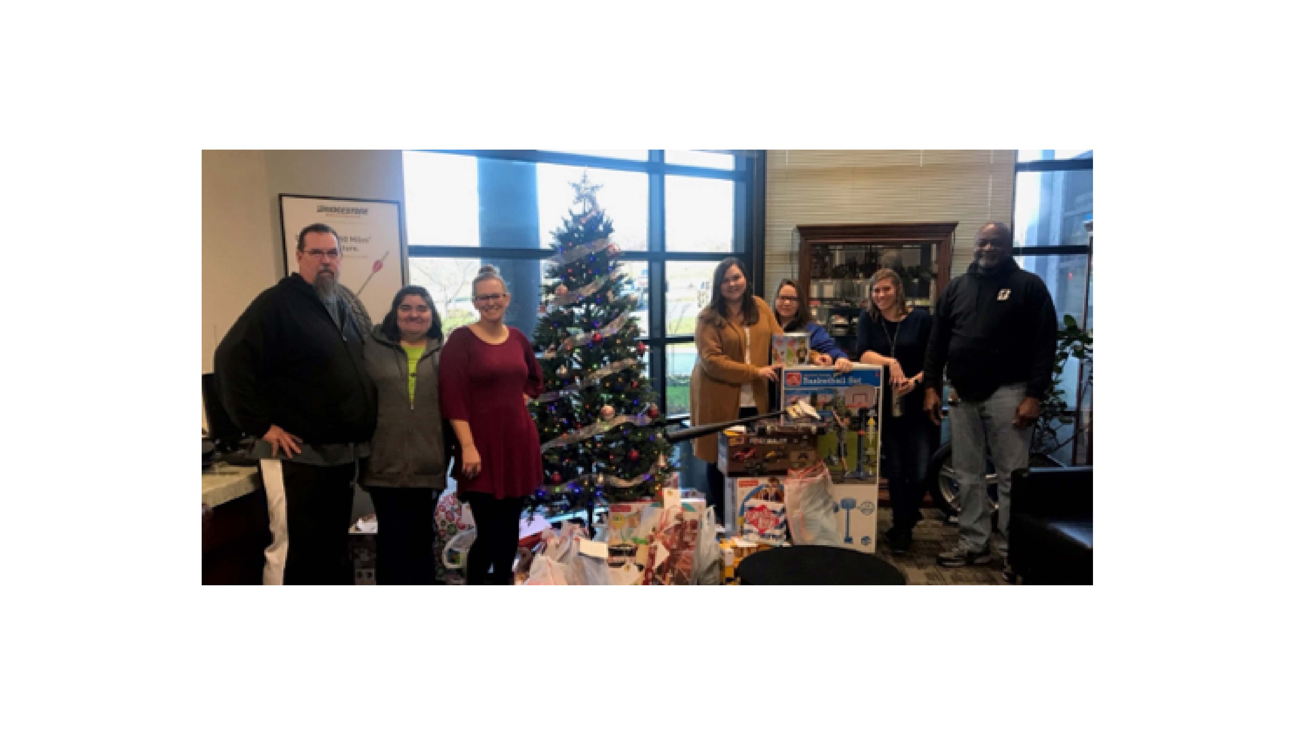 Lebanon Distribution Center Angel Tree